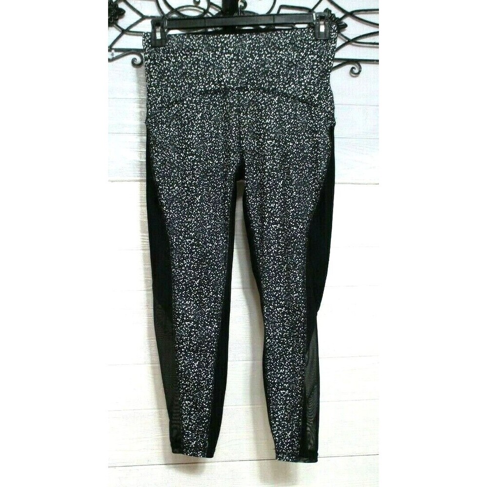 Xersion Activewear Pants Women's Size 7/8 Black Mesh Leg Inserts